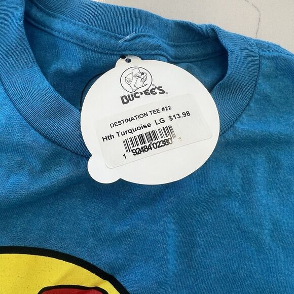 Bucc-ees NWT Shirt - Picture 4 of 5